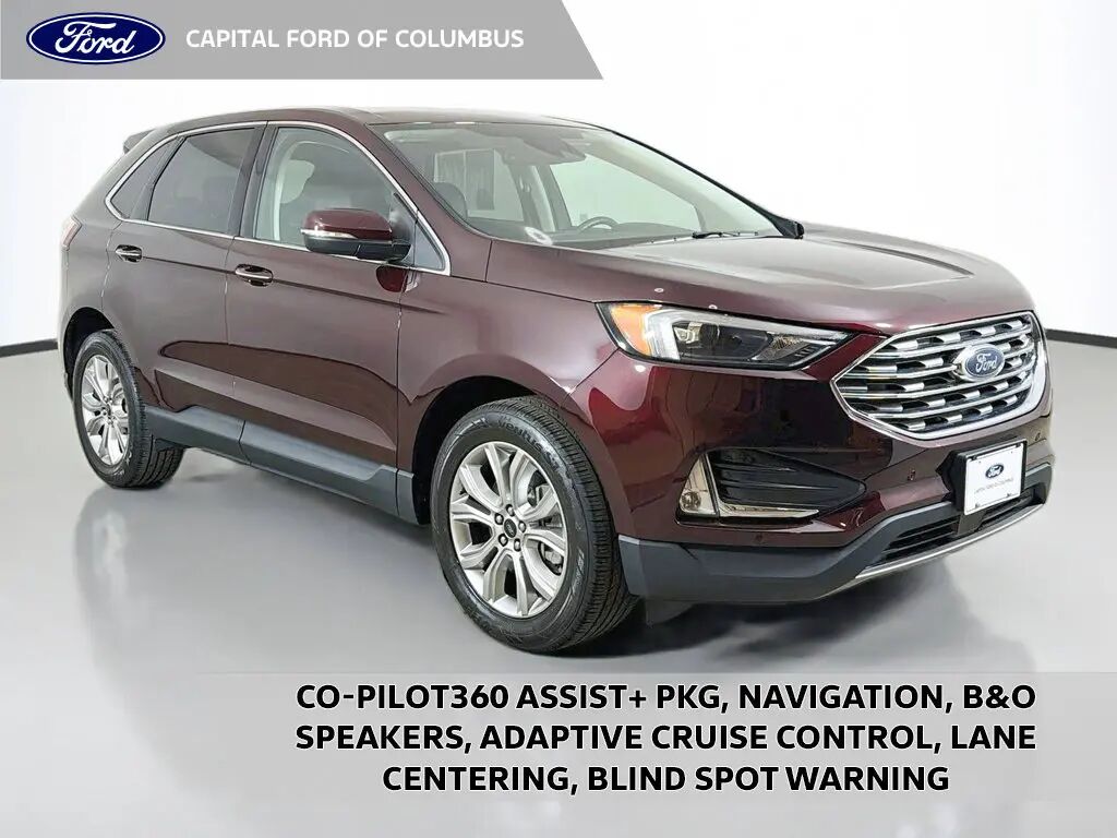 2023 Ford Edge Titanium — photo 1 of 13