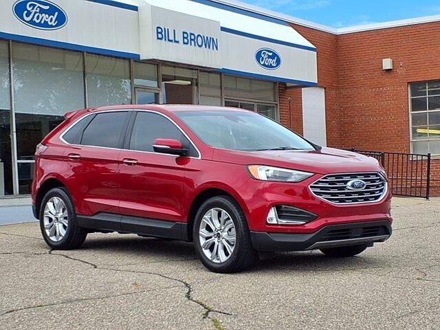 2023 Ford Edge Titanium