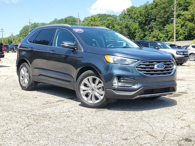 2024 Ford Edge Titanium — photo 1 of 26