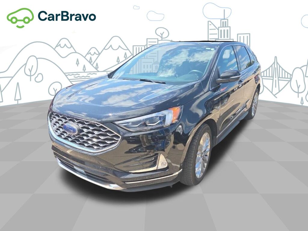 2022 Ford Edge Titanium — photo 1 of 7