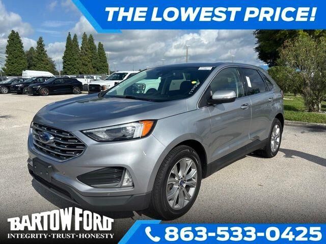 2022 Ford Edge Titanium — photo 1 of 26