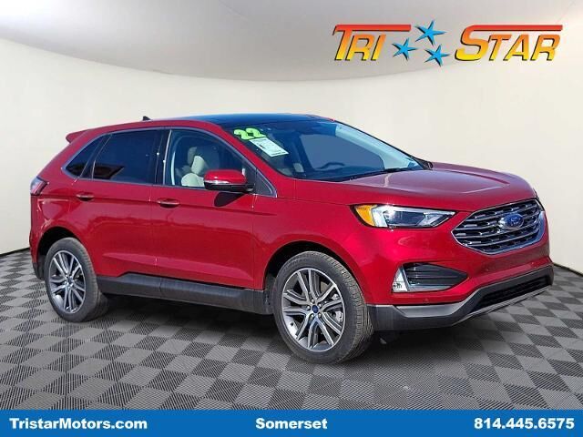 2022 Ford Edge Titanium