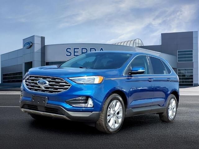 2023 Ford Edge Titanium — photo 1 of 26