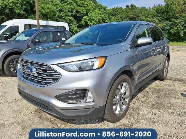2024 Ford Edge Titanium — photo 1 of 26
