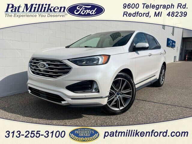 2019 Ford Edge Titanium — photo 1 of 26