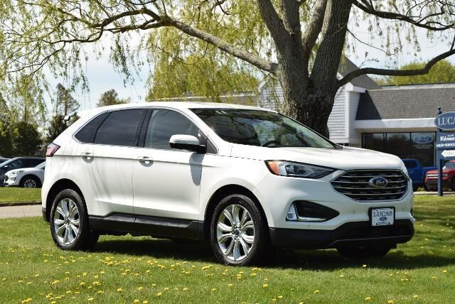 2021 Ford Edge Titanium — photo 1 of 13