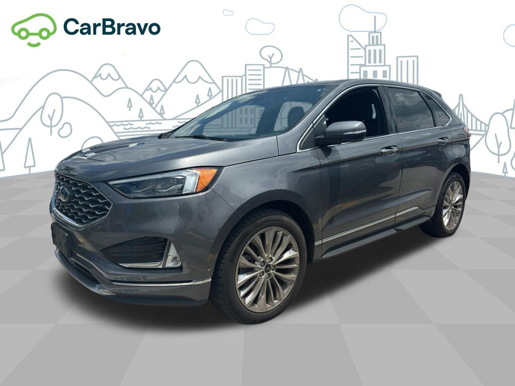 2022 Ford Edge Titanium — photo 1 of 6