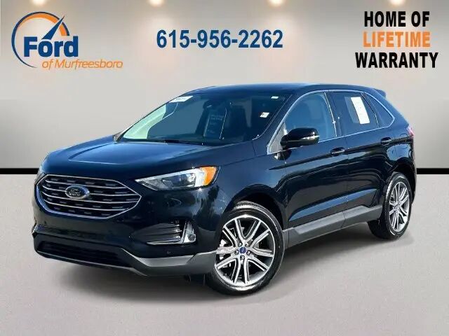 2022 Ford Edge Titanium