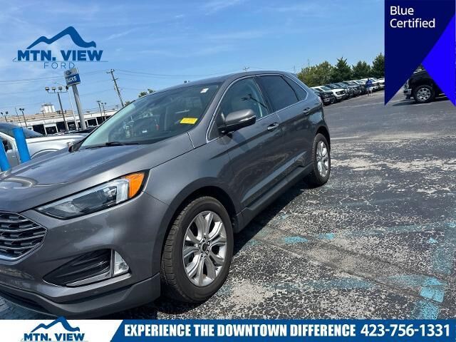 2023 Ford Edge Titanium — photo 1 of 13