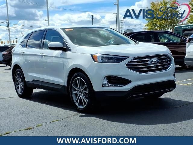 2024 Ford Edge Titanium