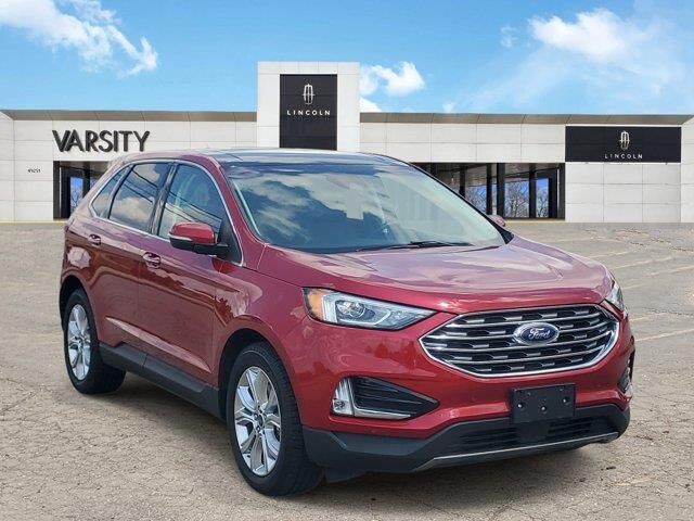 2020 Ford Edge Titanium — photo 1 of 13