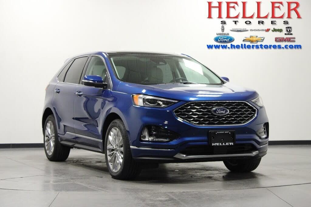 2023 Ford Edge Titanium — photo 1 of 1