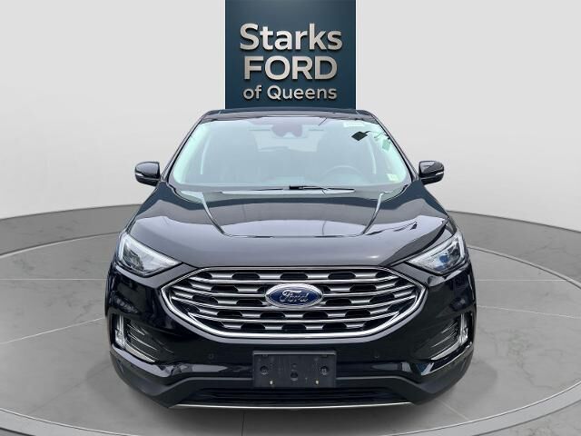 2023 Ford Edge Titanium — photo 1 of 6