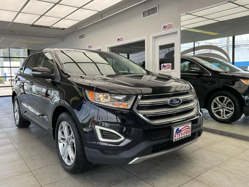 2018 Ford Edge Titanium — photo 1 of 13
