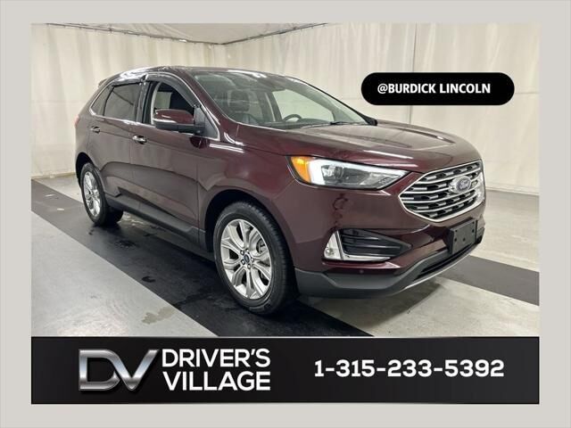 2022 Ford Edge Titanium — photo 1 of 13