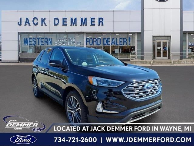 2024 Ford Edge Titanium