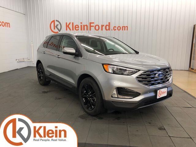 2024 Ford Edge Titanium — photo 1 of 11