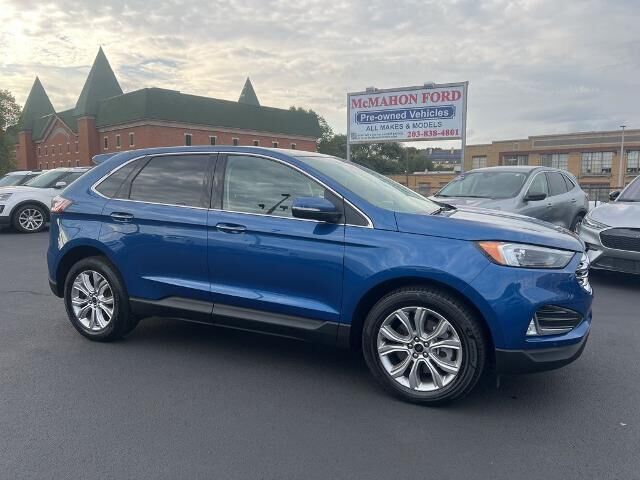 2024 Ford Edge Titanium — photo 1 of 13