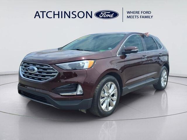 2024 Ford Edge Titanium — photo 1 of 13