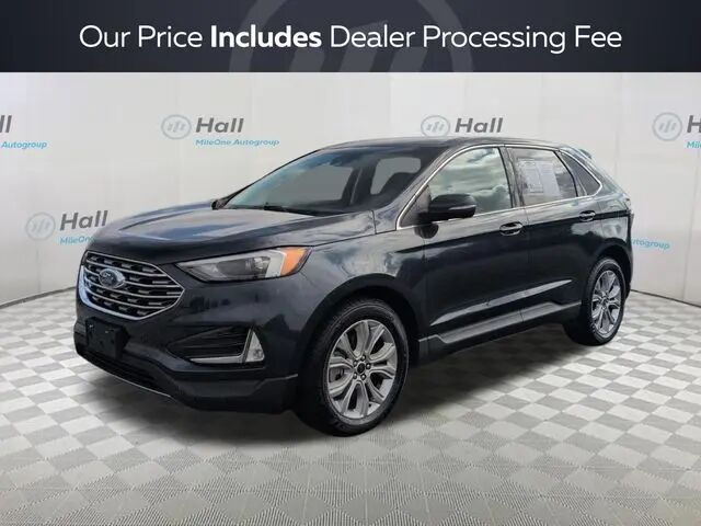 2024 Ford Edge Titanium — photo 1 of 13