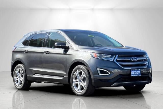 2018 Ford Edge Titanium — photo 1 of 26
