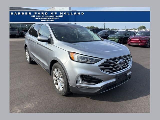 2020 Ford Edge Titanium — photo 1 of 26