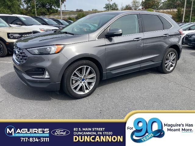 2022 Ford Edge Titanium — photo 1 of 44