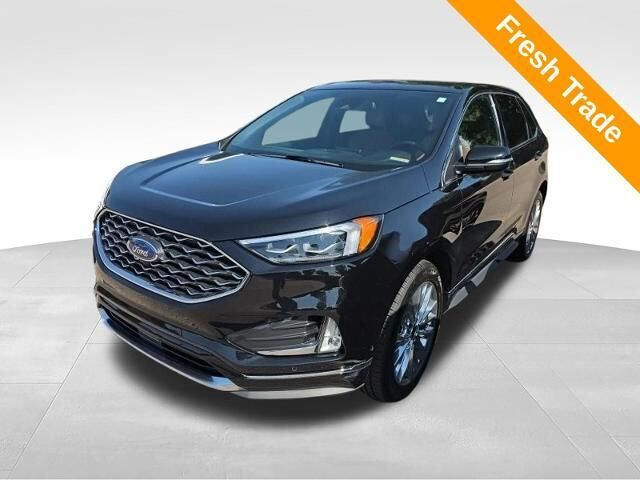 2023 Ford Edge Titanium — photo 1 of 41
