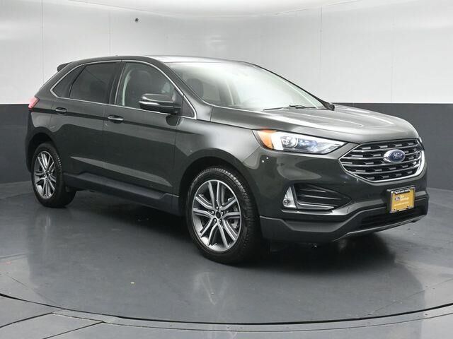 2024 Ford Edge Titanium — photo 1 of 26