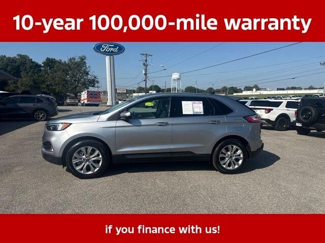 2023 Ford Edge Titanium — photo 1 of 26