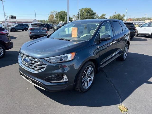 2024 Ford Edge Titanium