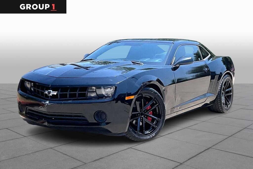 2013 Chevrolet Camaro LS — photo 1 of 1