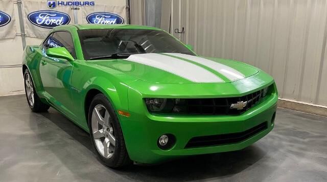 2011 Chevrolet Camaro LT — photo 1 of 27