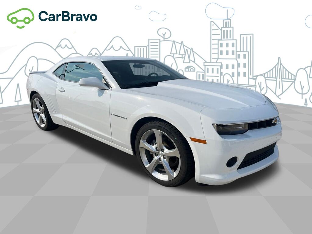 2015 Chevrolet Camaro LT — photo 1 of 6
