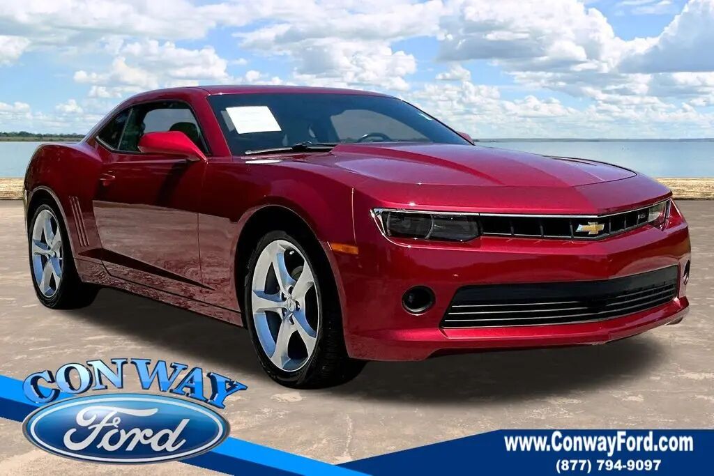 2015 Chevrolet Camaro LT — photo 1 of 12
