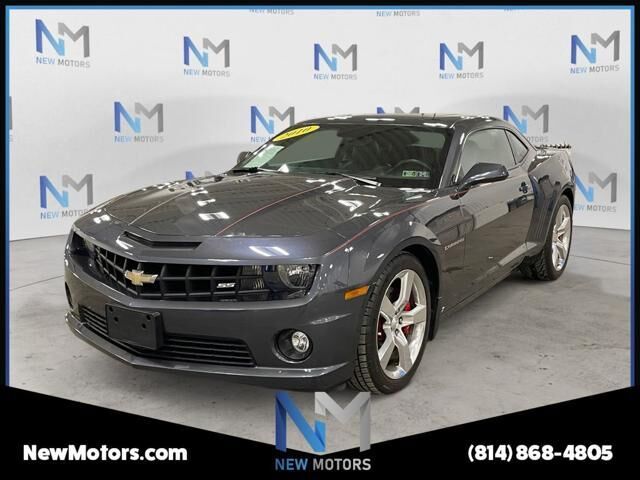 2010 Chevrolet Camaro SS — photo 1 of 13