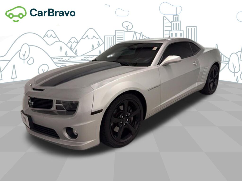 2013 Chevrolet Camaro SS — photo 1 of 7