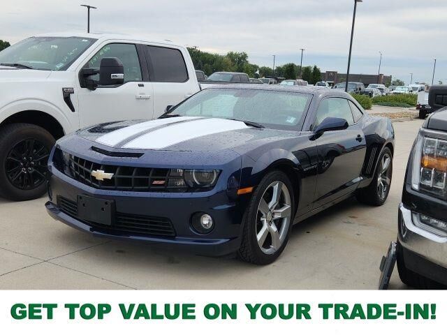 2010 Chevrolet Camaro SS — photo 1 of 4
