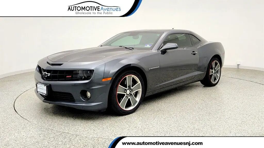 2010 Chevrolet Camaro SS — photo 1 of 1