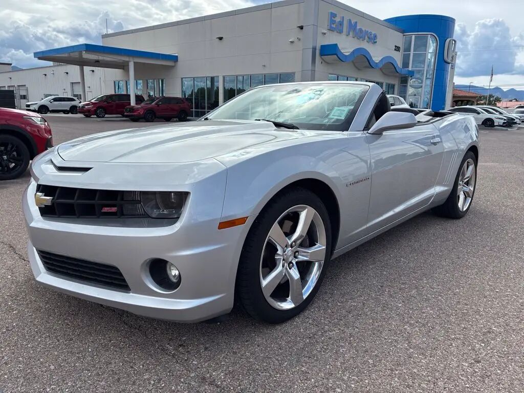 2011 Chevrolet Camaro SS — photo 1 of 13