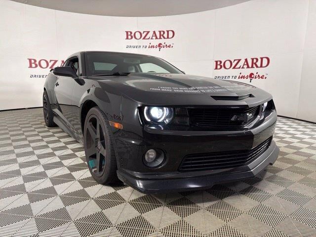 2012 Chevrolet Camaro SS — photo 1 of 13