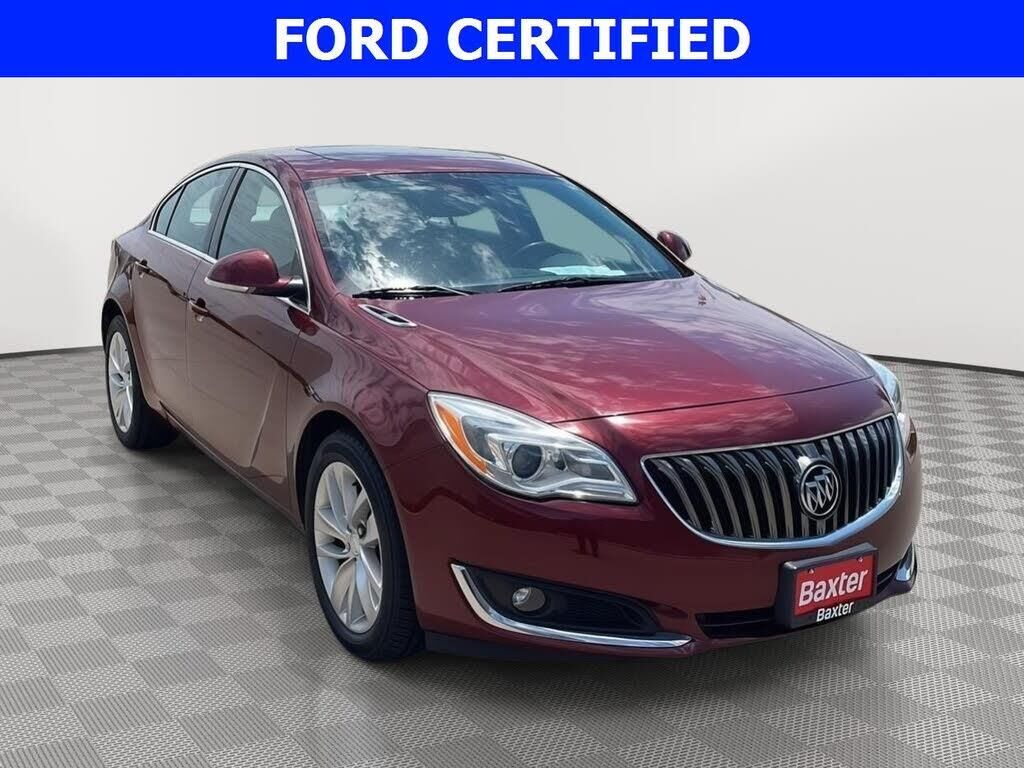 2017 Buick Regal Base — photo 1 of 1