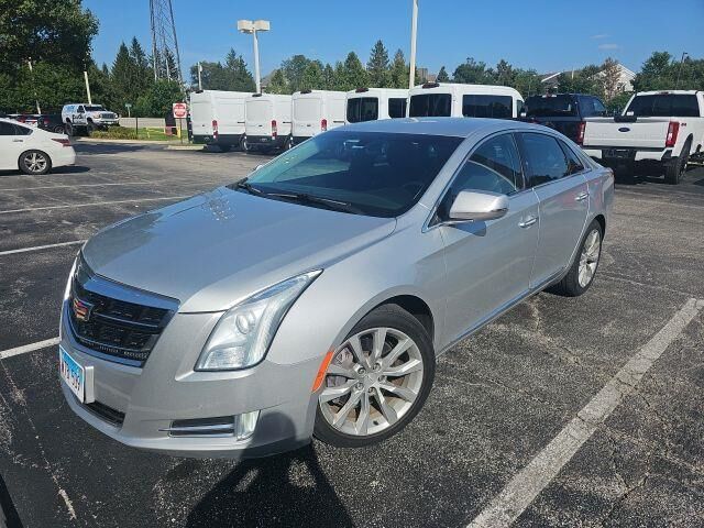 2017 Cadillac XTS Luxury — photo 1 of 27