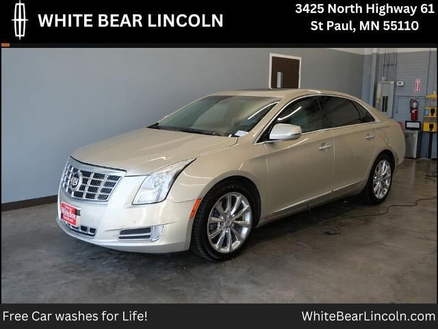 2014 Cadillac XTS Luxury Collection — photo 1 of 14