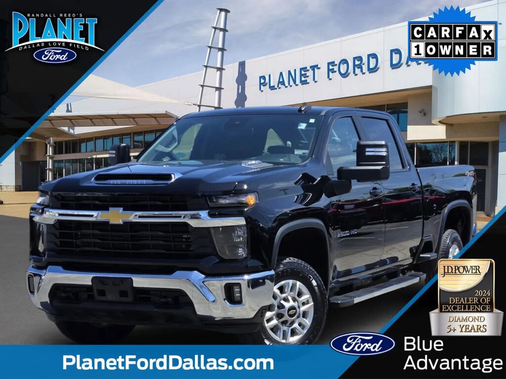 2025 Chevrolet Silverado 2500HD LT — photo 1 of 22