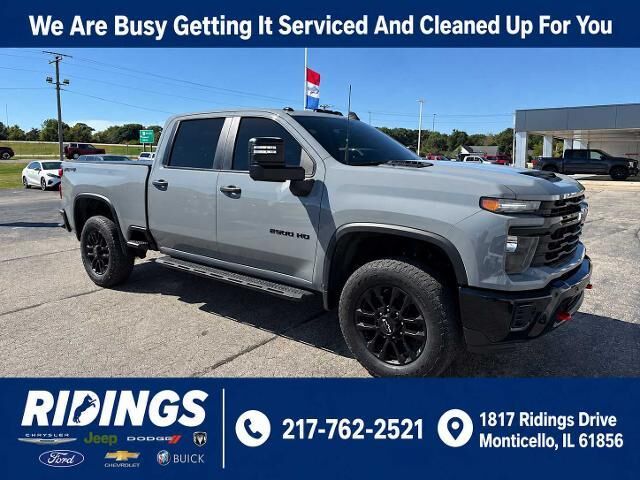 2025 Chevrolet Silverado 2500HD Custom