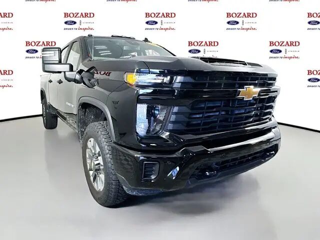 2025 Chevrolet Silverado 2500HD Custom