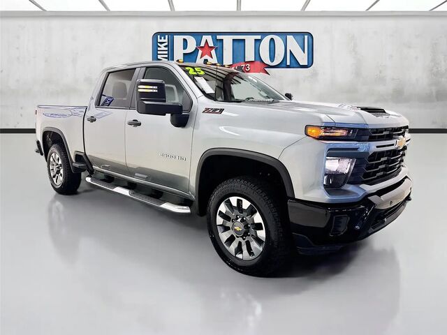 2025 Chevrolet Silverado 2500HD Custom
