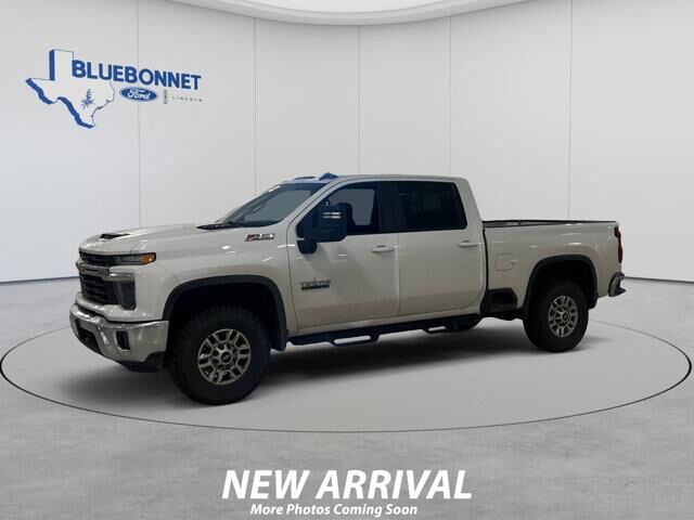 2025 Chevrolet Silverado 2500HD LT — photo 1 of 26