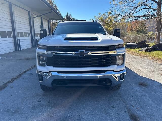2025 Chevrolet Silverado 2500HD LT